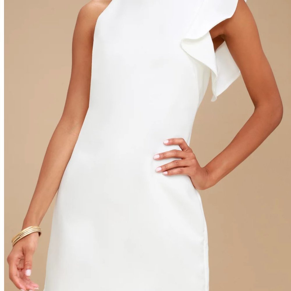 Lulu's Screen Dinah White One-Shoulder Dress